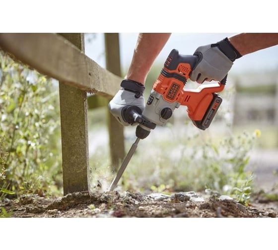 Аккумуляторный перфоратор Black&Decker BCD900M1K-QW