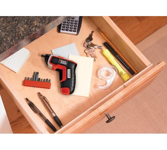 Аккумуляторная отвертка Black+DECKER KC 460 LN