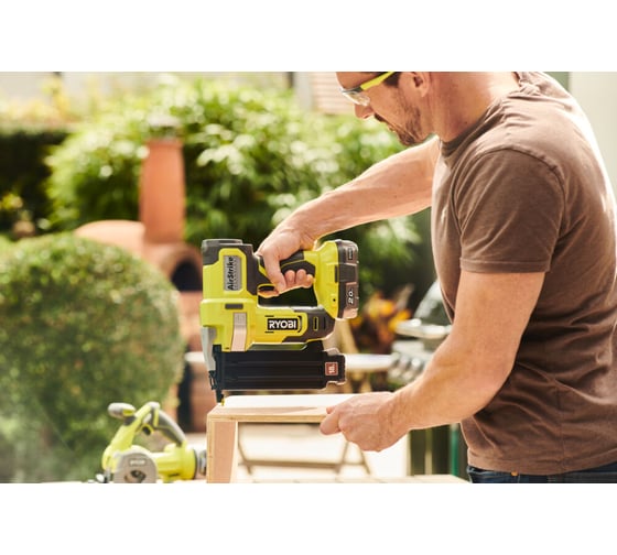 Гвоздезабиватель Ryobi R18GN18-120S 18В 5133005429