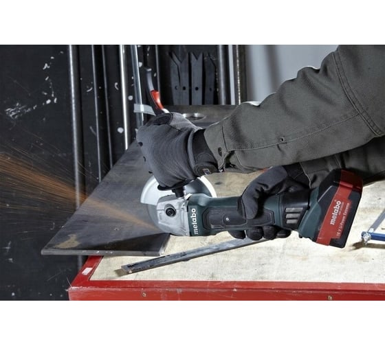 УШМ Metabo W 18 L 9-125 Акк., 2x5.2 Ач, ASC55,x 602249650