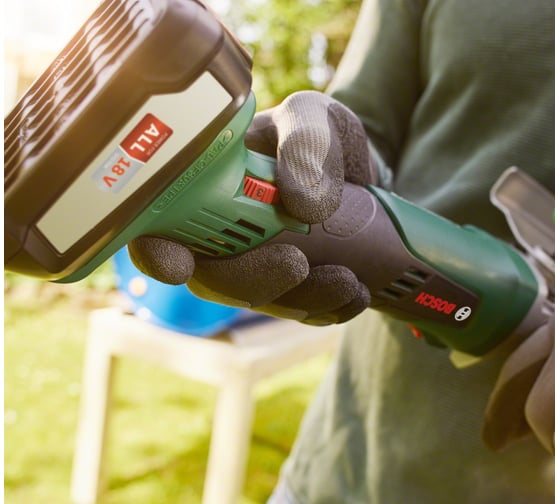 Угловая шлифовальная машина Bosch AdvancedGrind 18 без аккумулятора и з/у 06033D9000