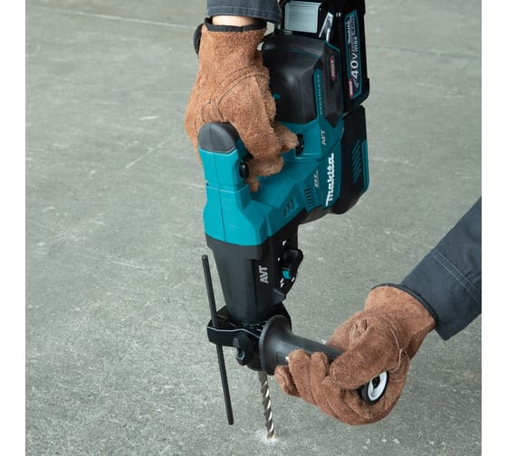Аккумуляторный перфоратор Makita XGT HR001GM201 199375