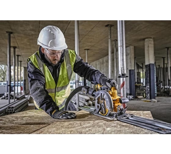 Дисковая пила DEWALT 54 В XR FLEXVOLT DCS579N-XJ