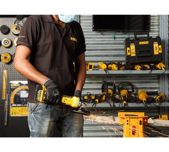 Аккумуляторная угловая шлифмашина DEWALT DCG405N, 20 В, 100 мм, 9000 об/мин, без АКБ и ЗУ DCG405N-A9