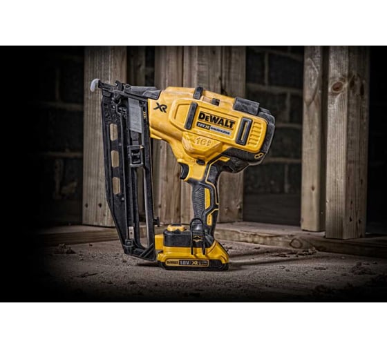 Аккумуляторный шпилькозабивной пистолет DEWALT DCN660D2, 18 В XR, 2 АКБ, 2 А*ч DCN660D2-QW