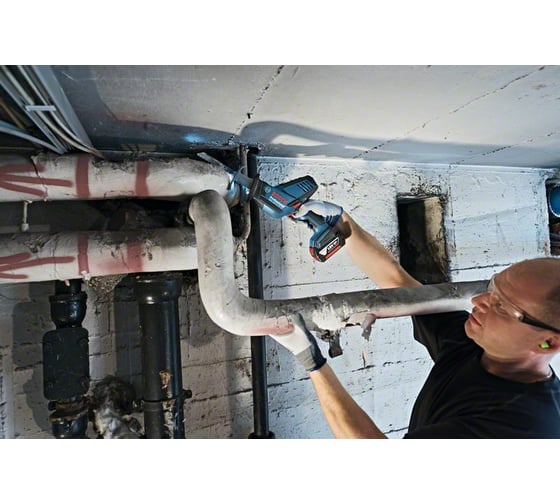 Аккумуляторная сабельная пила BOSCH GSA 18V-LI C 0615990M3Y