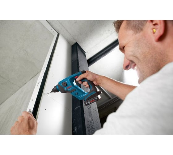 Аккумуляторный перфоратор Bosch GBH 14,4 V-Li 0.611.905.402