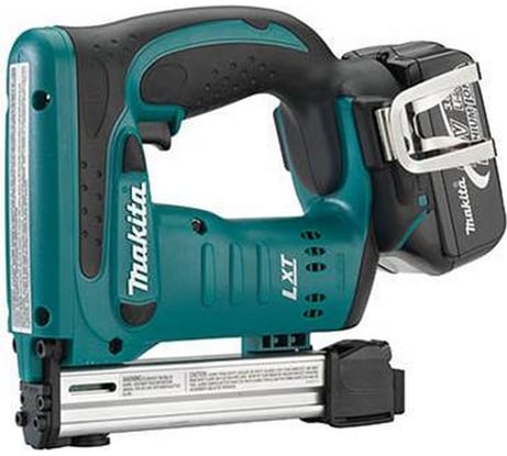Аккумуляторный степлер Makita LXT BST221Z