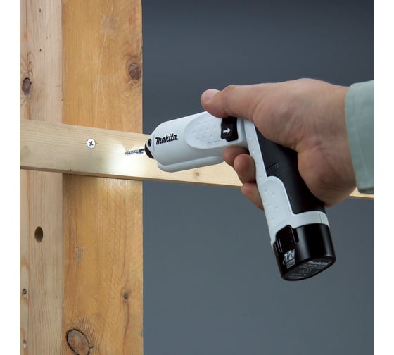 Аккумуляторная отвертка Makita TD 020 DSEW ( TD020DSEW )