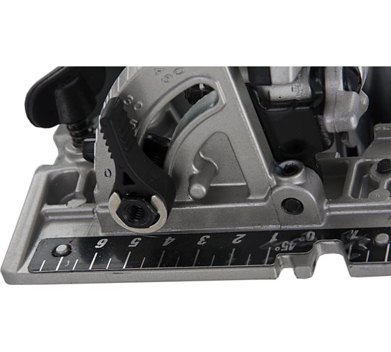 Аккумуляторная дисковая пила Makita LXT BSS610Z