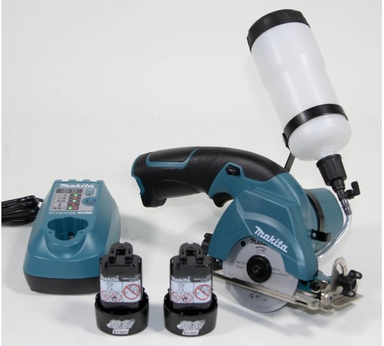 Аккумуляторная алмазная пила Makita CC300DWE