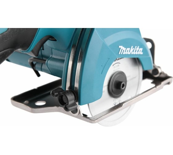 Аккумуляторная алмазная пила Makita CC300DZ