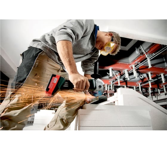 Аккумуляторная угловая шлифмашина Metabo W18 LTX 125 QUICK 602174610