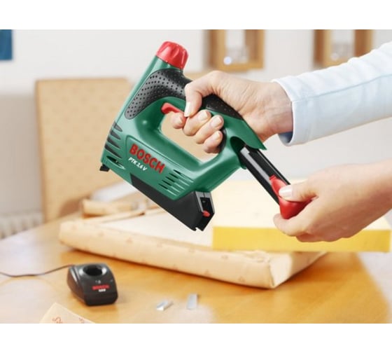 Аккумуляторный степлер Bosch PTK 3.6 V 0.603.968.820