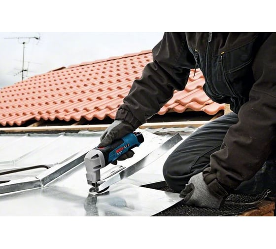 Аккумуляторные ножницы Bosch GSC 10,8 V-LI 0.601.926.108