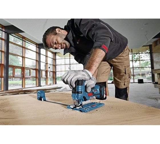Аккумуляторный лобзик Bosch GST 18 V-LI S Solo 0.601.5A5.100