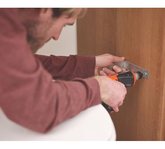 Аккумуляторная отвертка Black+Decker CS3652LC