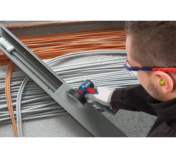 Аккумуляторная угловая шлифмашина Bosch GWS 12V-76 Professional 0.601.9F2.002