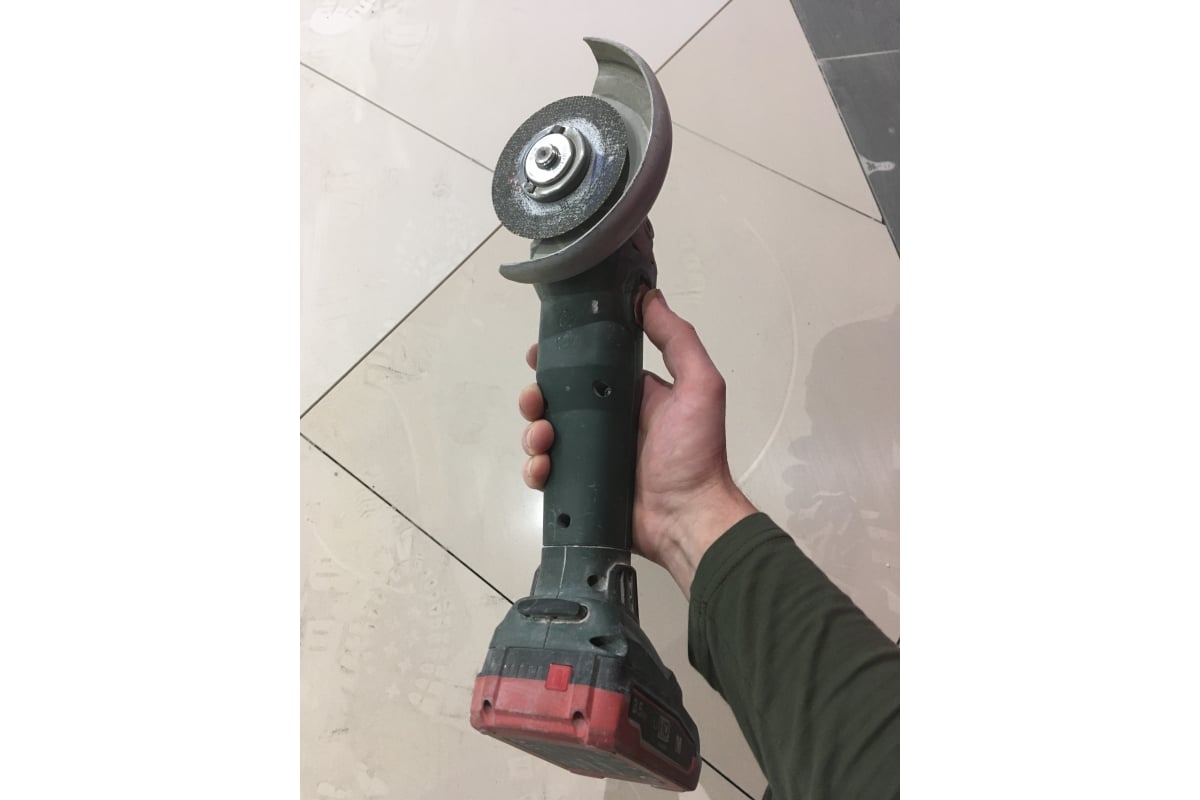 Аккумуляторная угловая шлифмашина Metabo WB 18 LTX BL 125 Quick 613077850