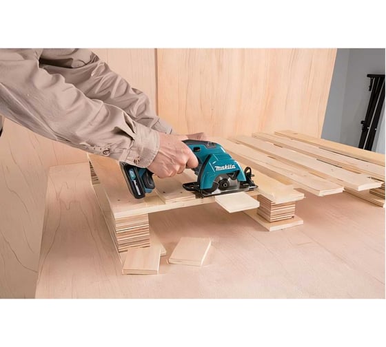 Дисковая пила Makita CXT HS301DWAE