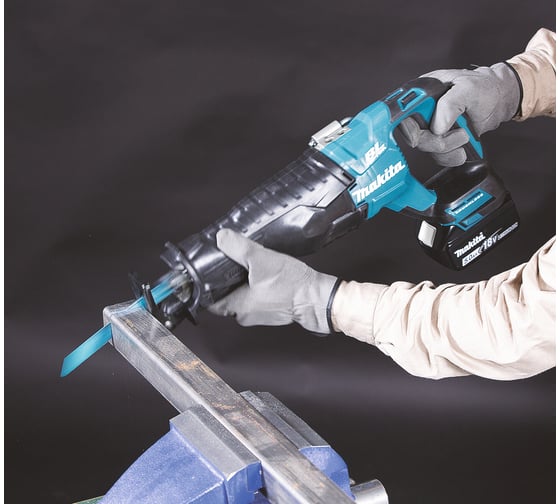 Аккумуляторная сабельная пила Makita 18В LXT DJR187RT