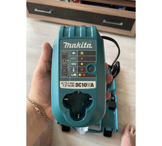 Аккумуляторная отвертка Makita DF012DSE - выгодная цена, отзывы ...