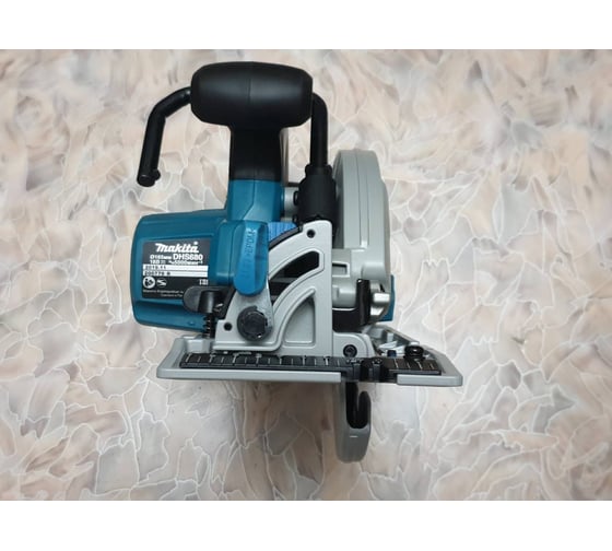 Аккумуляторная дисковая пила Makita LXT DHS680Z 15
