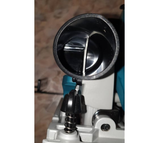 Аккумуляторная дисковая пила Makita LXT DHS680Z 14