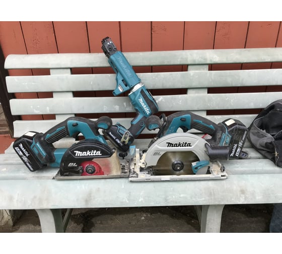 Аккумуляторная дисковая пила Makita LXT DHS680Z 17