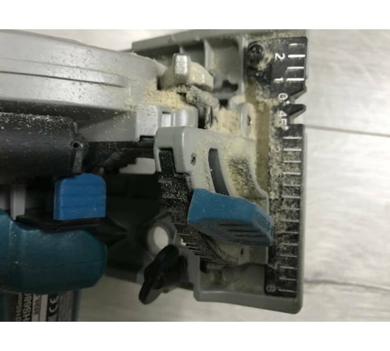 Аккумуляторная дисковая пила Makita LXT DHS680Z 25