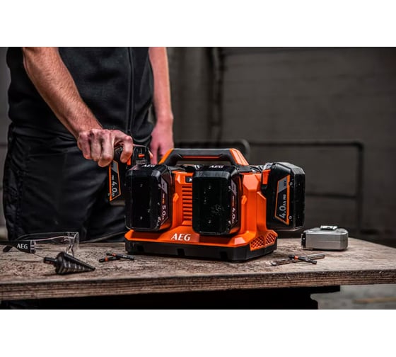Зарядное устройство 6 портовое AEG BL18C6 18В 4935480051