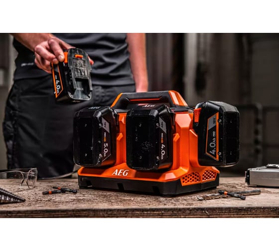 Зарядное устройство 6 портовое AEG BL18C6 18В 4935480051