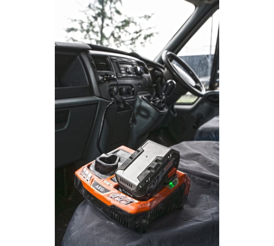 Зарядное устройство BLK1218 (12-18 В; Li-Ion) AEG 4932451538