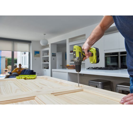 Набор инструментов Ryobi ONE+ R18DDJSPS-220S 5133003812