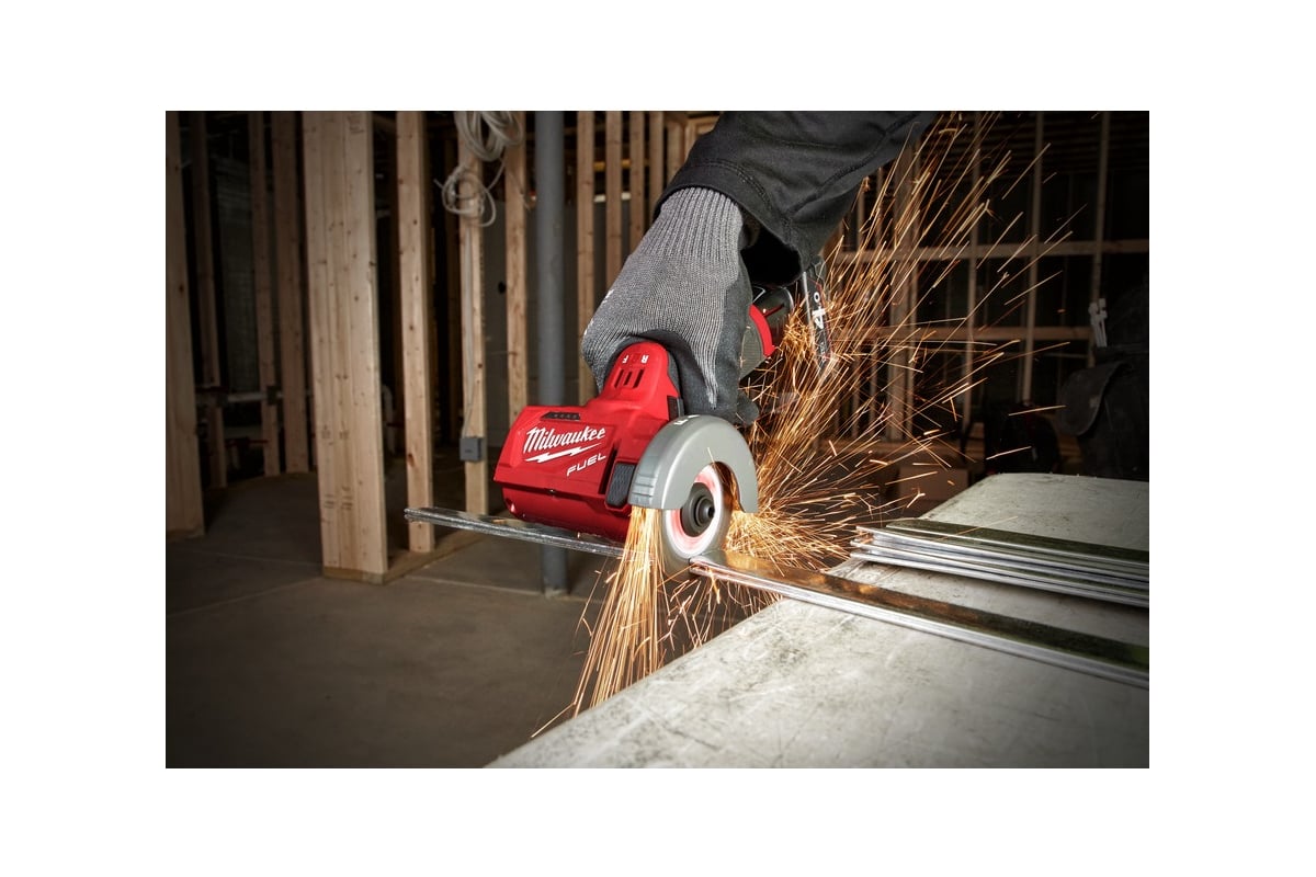 Аккумуляторная отрезная машина Milwaukee M12 FCOT-422X FUEL 4933464619 -  выгодная цена, отзывы, характеристики, 1 видео, фото - купить в Москве и РФ