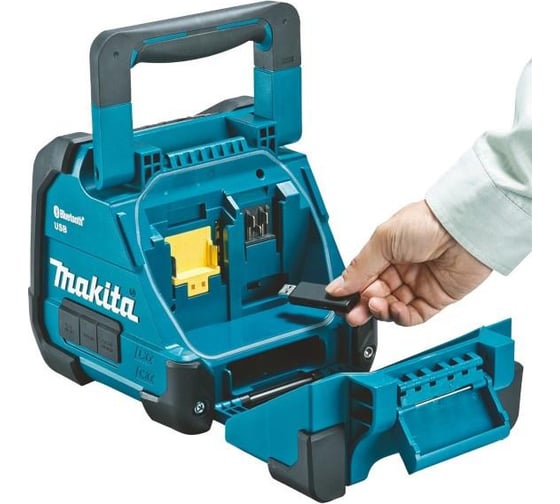 Проигрыватель Makita CXT/LXT DMR202