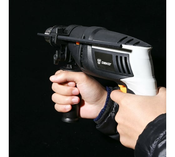Ударная дрель DEKO DKID650W в кейсе 063-4092