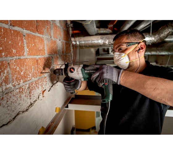 Ударная дрель Metabo SBE 800-2 601744510