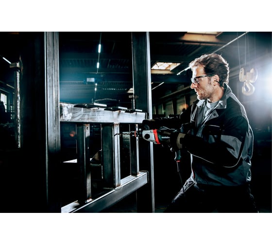 Двухскоростная ударная дрель Metabo SBE 850-2 S 600787500
