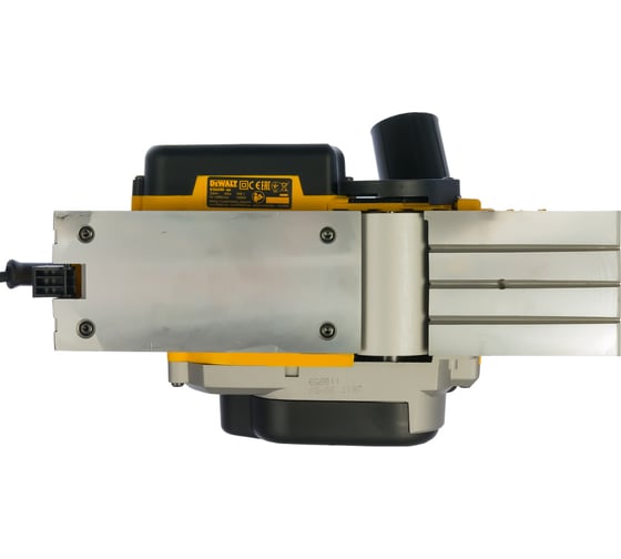 Рубанок DEWALT D 26500 K
