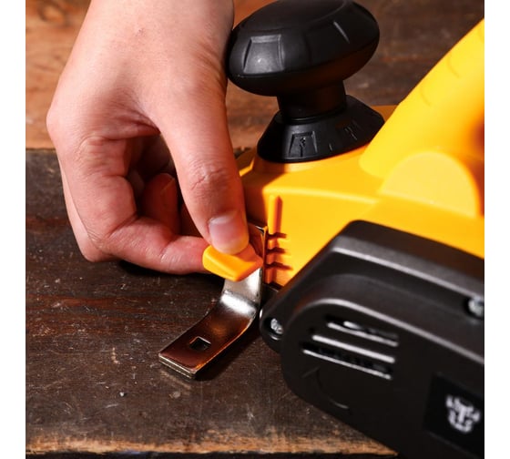 Рубанок DEKO DKEP1100W SET1, 1100Вт, 82 мм 083-1074