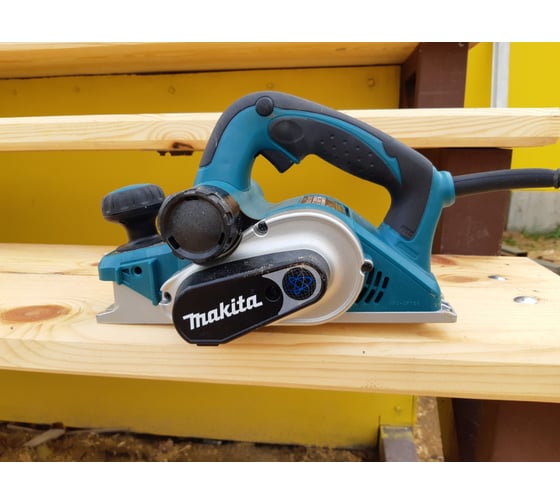 Рубанок Makita KP 0810 CK 10