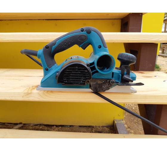 Рубанок Makita KP 0810 CK 11