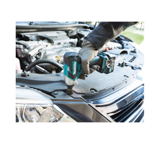 Аккумуляторный гайковерт Makita TW160DWAE