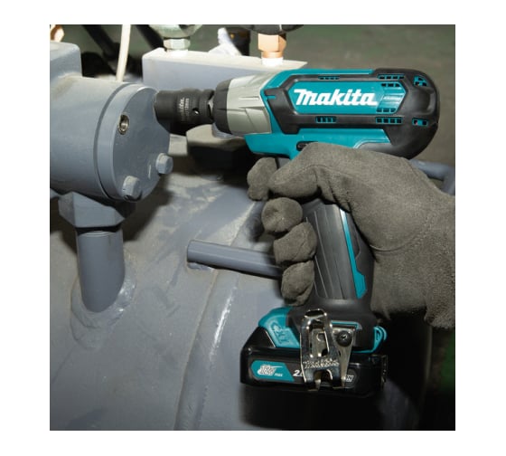 Аккумуляторный гайковерт Makita TW161DWAE