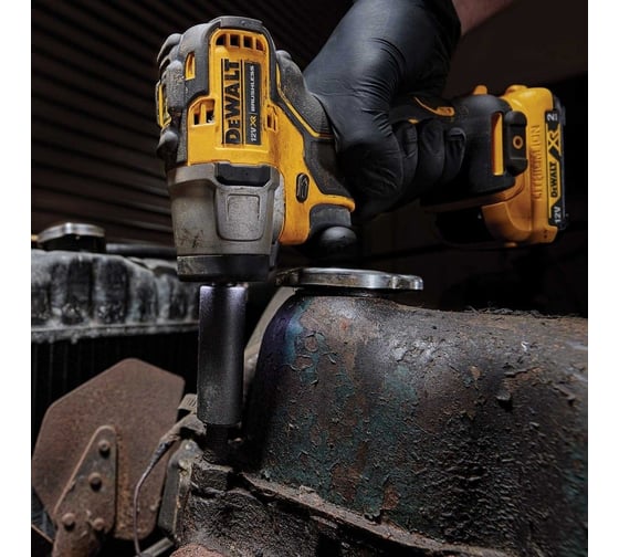 Импульсный гайковерт DEWALT 12 В XR 3/8" DCF902D2-QW