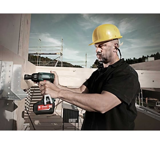 Аккумуляторный ударный гайковерт Metabo SSW 18 LTX 1450 BL 2x5.5Ач ASC145 602401660