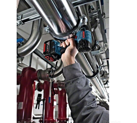 Аккумуляторный ударный гайковерт BOSCH GDS 18 V-LI 0.601.9A1.S04