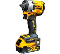 Аккумуляторный гайковерт Dewalt DCF922P2T, 18 В, 610 Нм, 3550 уд/мин, с 2 АКБ 5 Ач и ЗУ, в кейсе TSTAK DCF922P2T-QW