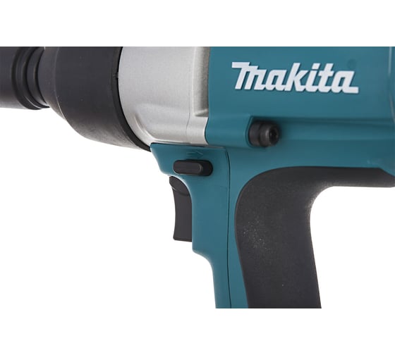 Ударный гайковерт Makita TW 0200